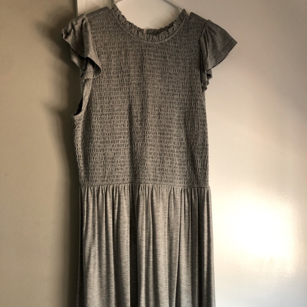 Cute grey Loft summer dress